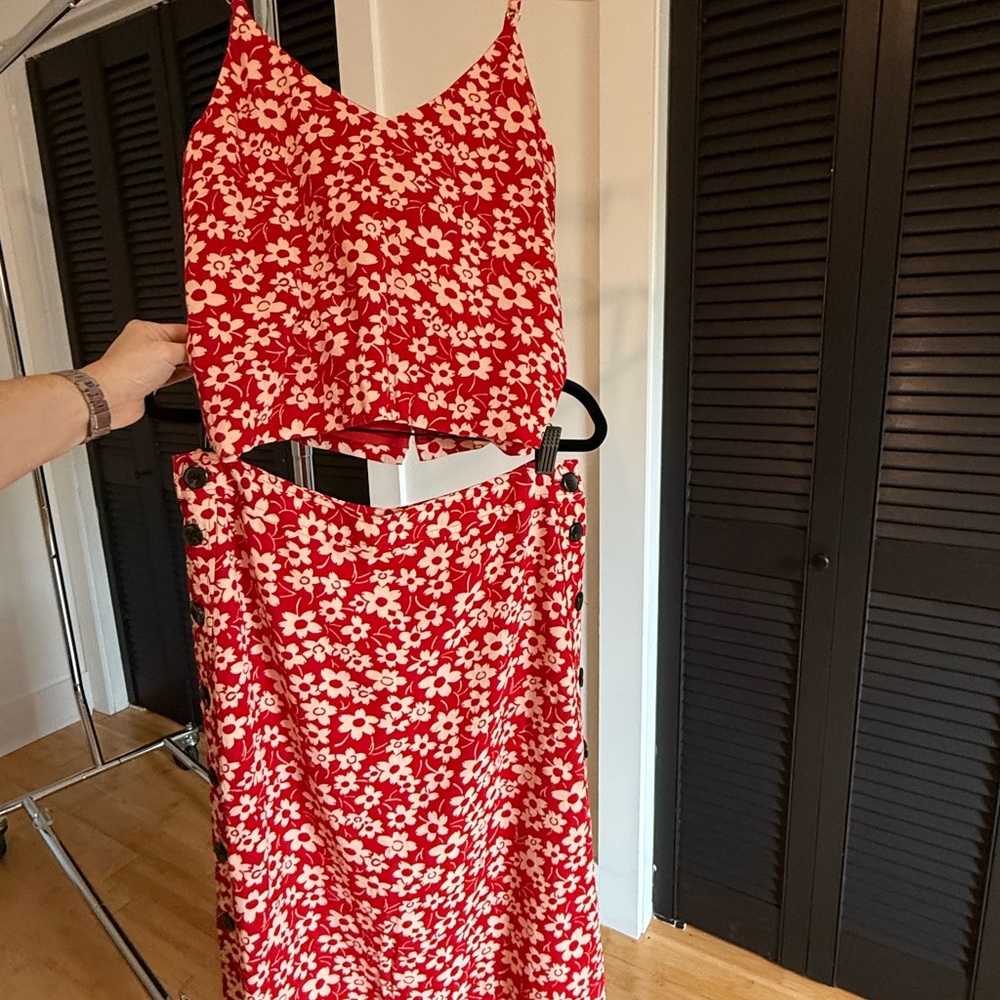 Madewell Red and White Floral Skirt Set
